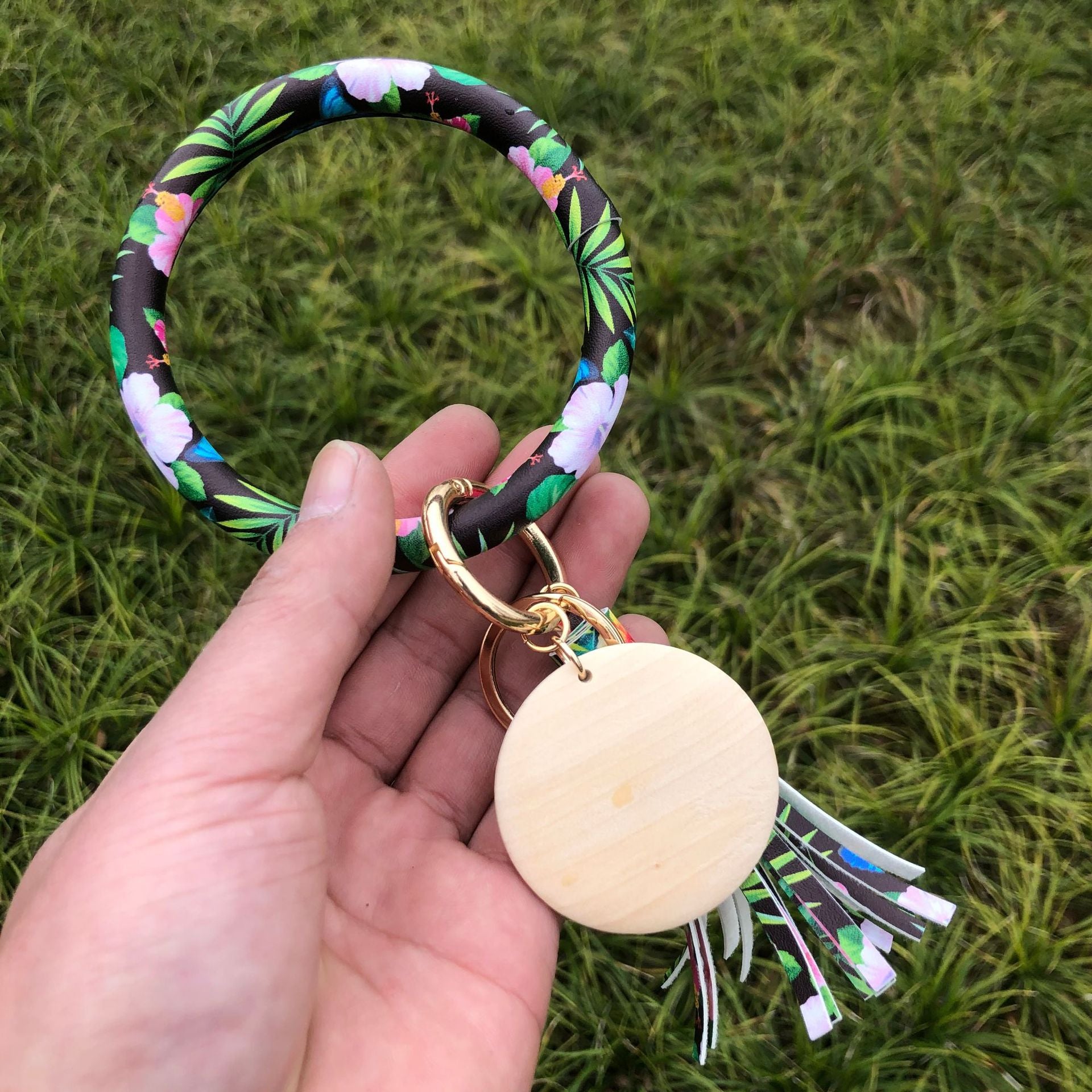 Wholesale PU Leather Chinese Style Peony Daffodil Rose Bracelet Keychain